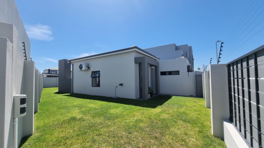 3 Bedroom Property for Sale in Sandown Western Cape